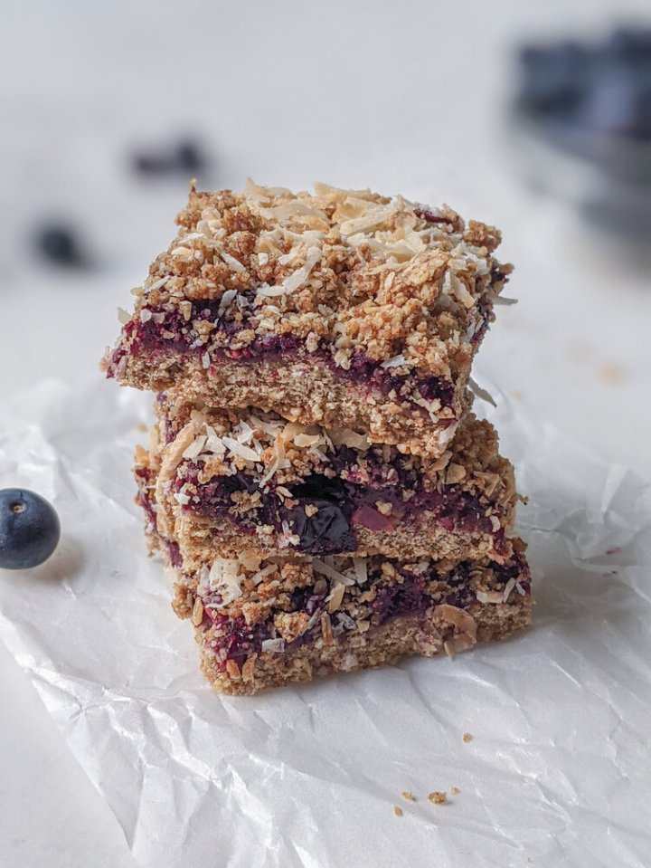 Healthy Blueberry Chia Jam Crumble&nbsp;Bars